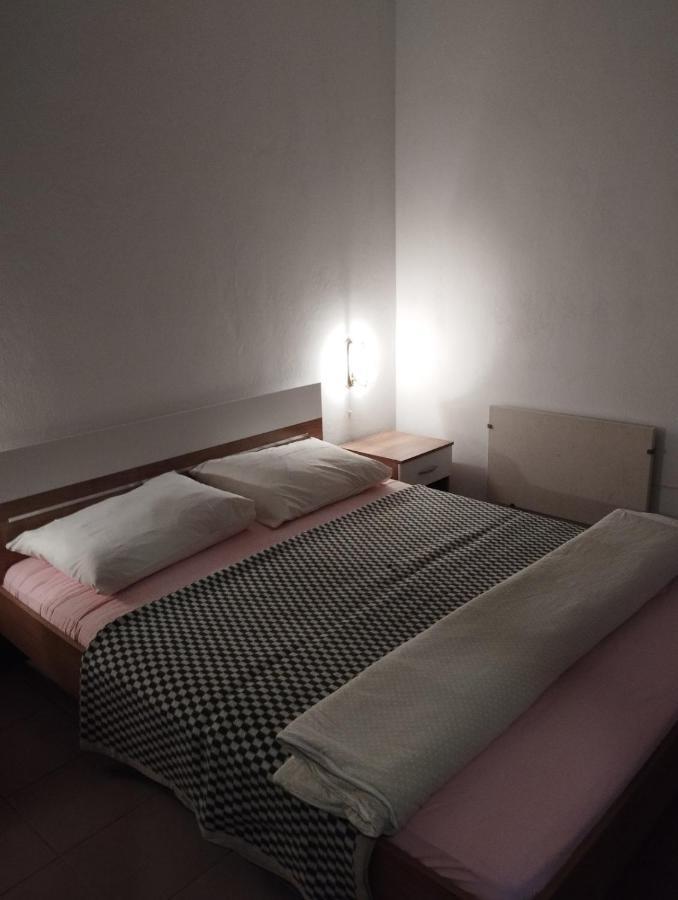 אומיסאליי Apartments Vila Lavanda מראה חיצוני תמונה