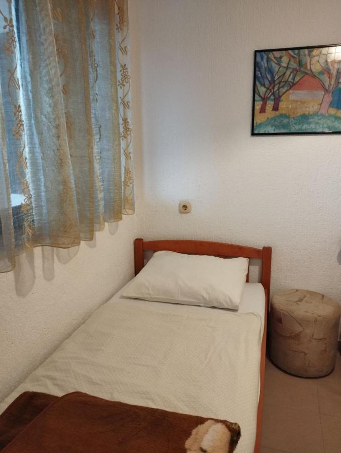 אומיסאליי Apartments Vila Lavanda מראה חיצוני תמונה
