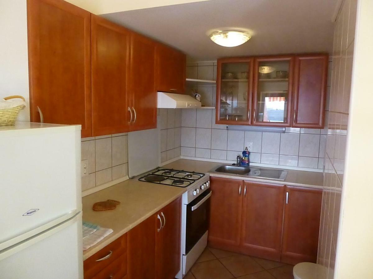 אומיסאליי Apartments Vila Lavanda מראה חיצוני תמונה