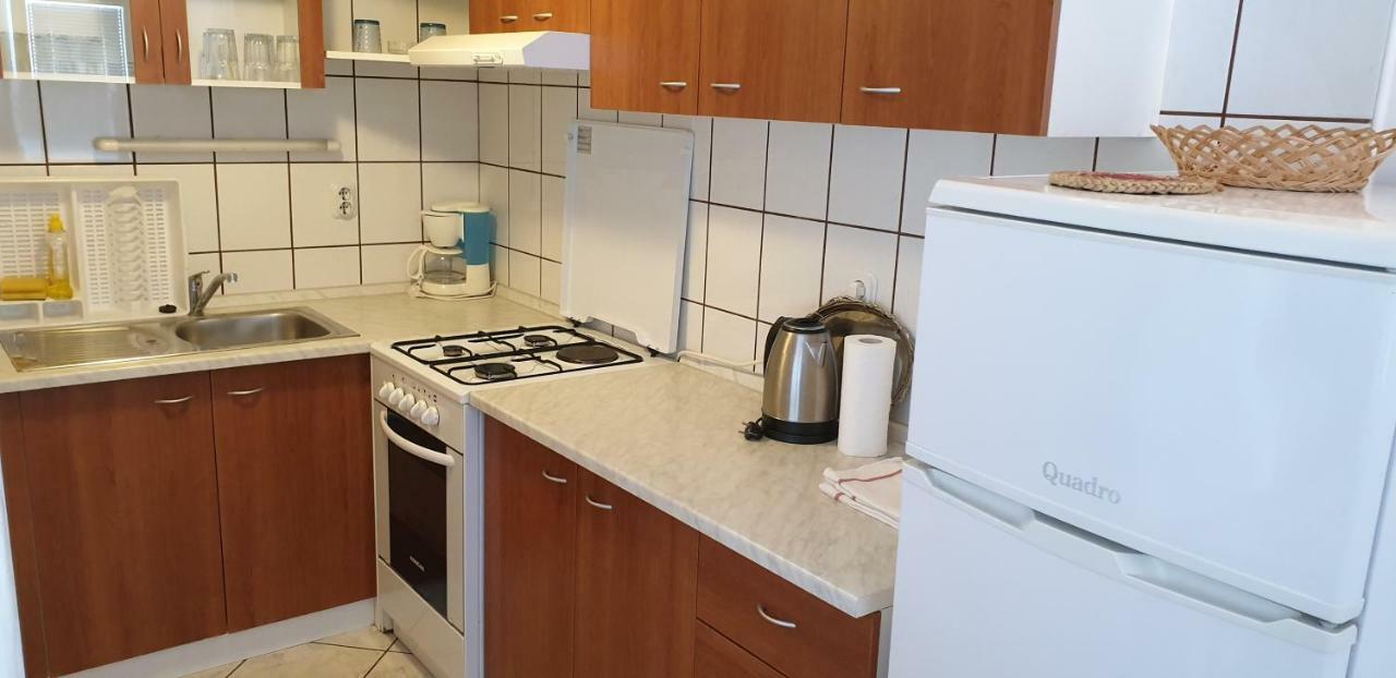 אומיסאליי Apartments Vila Lavanda מראה חיצוני תמונה